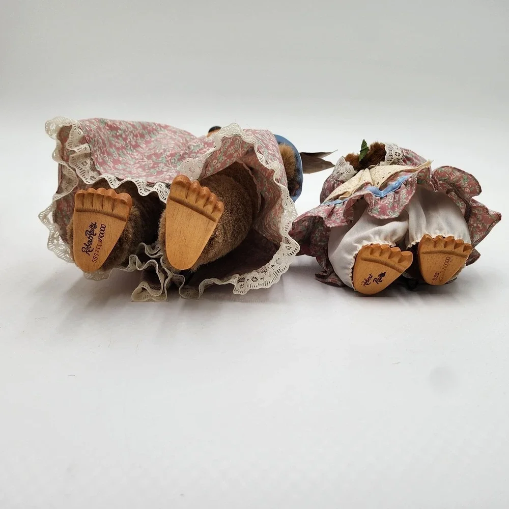 Robert Raikes Lucille Daphne Bears Wood Face 1991 Display Set Tags Box Included‎